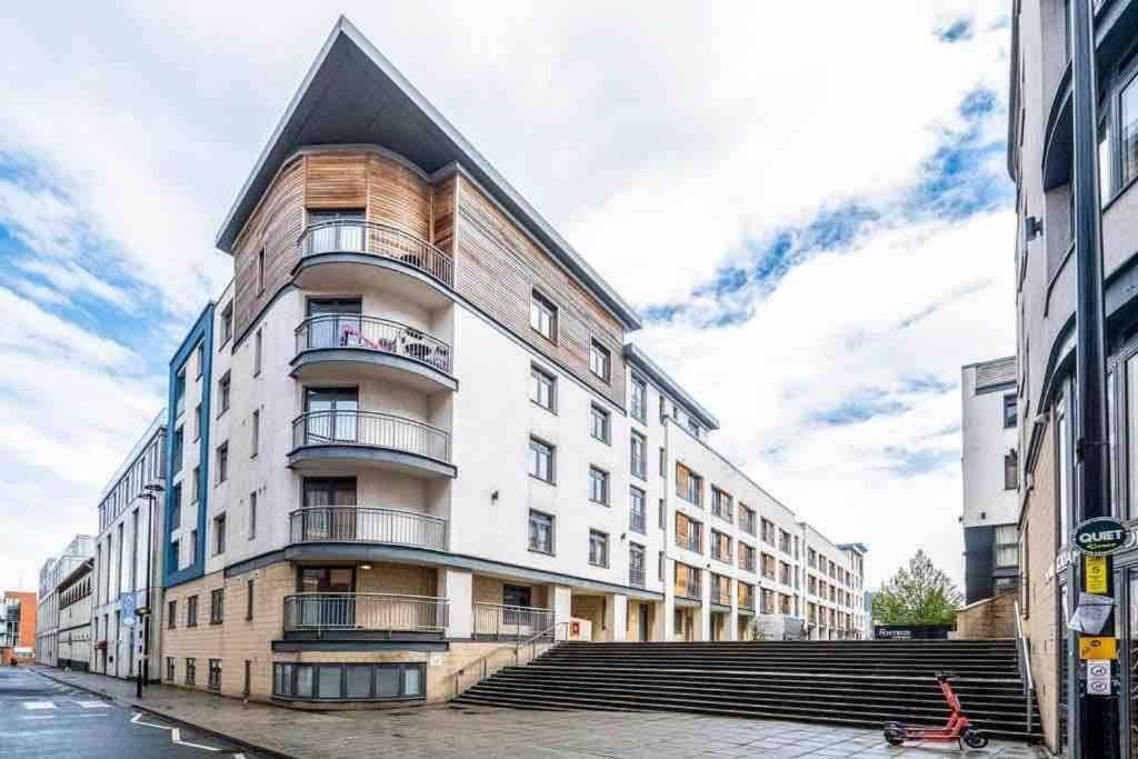 Location Location Location Birmingham City Centre Экстерьер фото