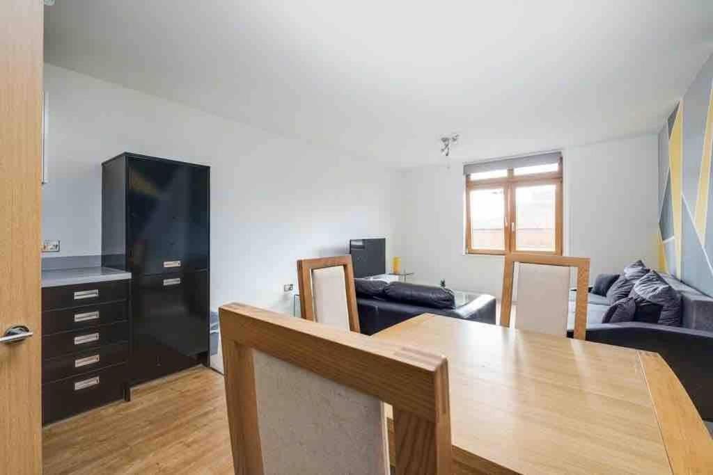 Location Location Location Birmingham City Centre Экстерьер фото